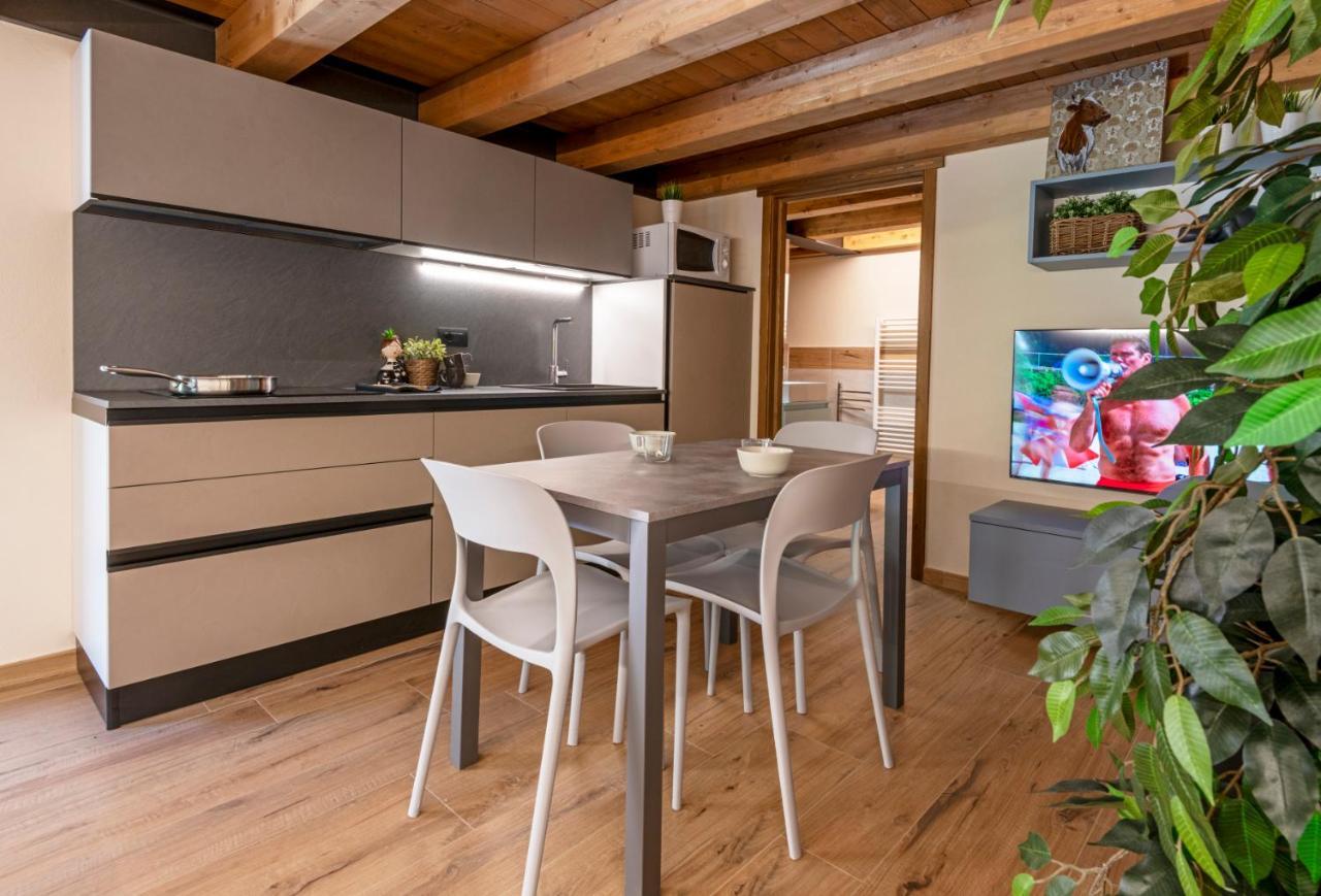 Maison Marcoz - Appartamenti Vacanze Etroubles Ngoại thất bức ảnh